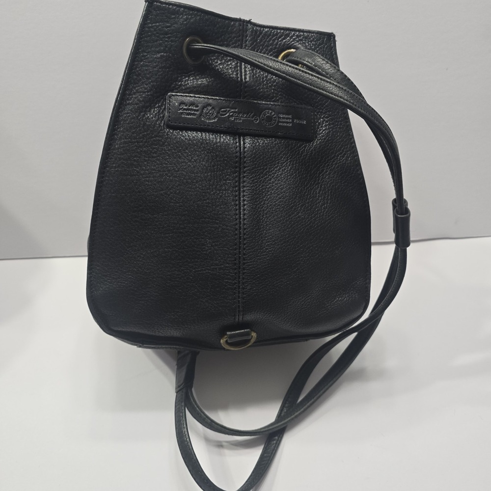 Small Fossil Black Pebbled Leather Cinch Top Bucket Purse Crossbody – Vintage - Picture 4 of 8